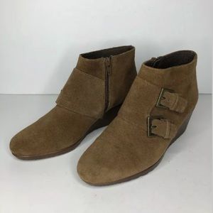 Munro Drew Brown Suede Ankle Boots Wedge Heel